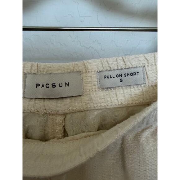 Pacsun - Linen blend cream shorts-size small - Picture 2 of 4